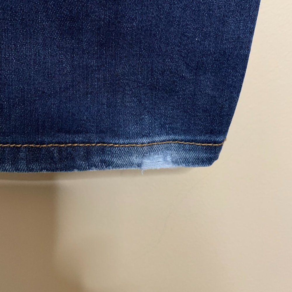 St. John's Bay Straight Leg Denim Jeans Size 10 #2 - Picture 3 of 3